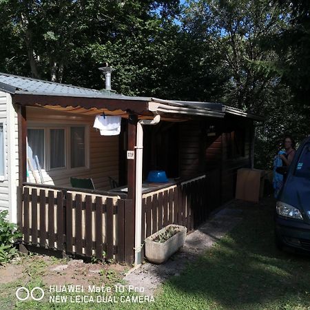 בסה-א-סנט-אנסטאיס Charmant Mobil Home Style Chalet מראה חיצוני תמונה