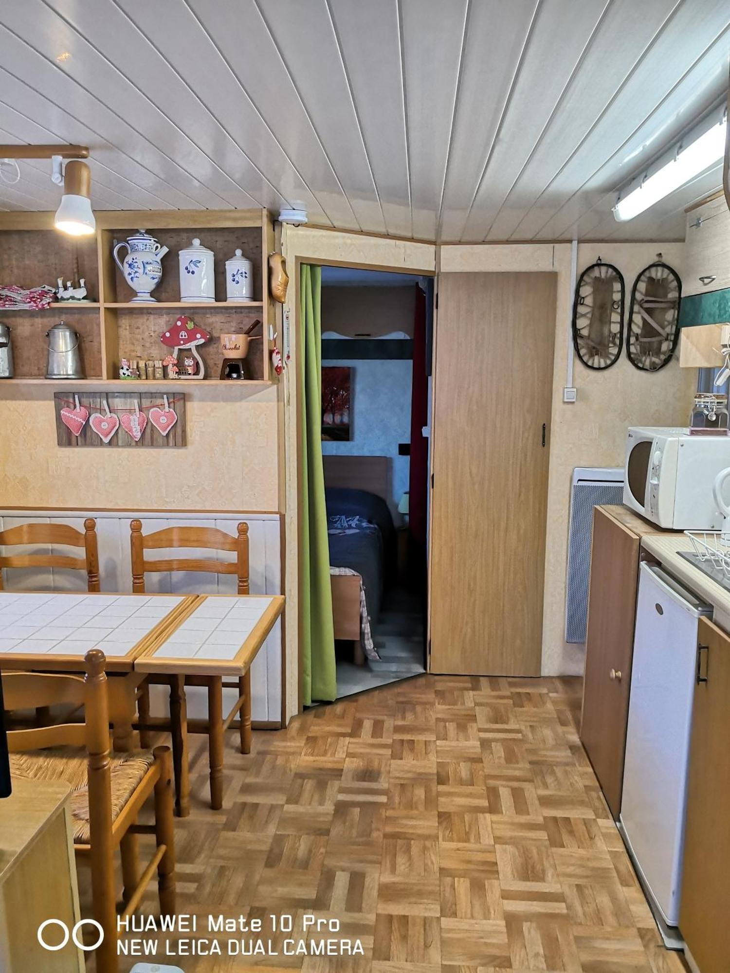 בסה-א-סנט-אנסטאיס Charmant Mobil Home Style Chalet מראה חיצוני תמונה